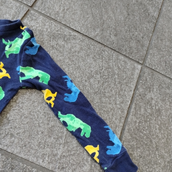 Old Navy 5T Colorful T-Rex ๐ฆ Fun Dinosaur Pattern footless pajamas - Picture 10 of 12